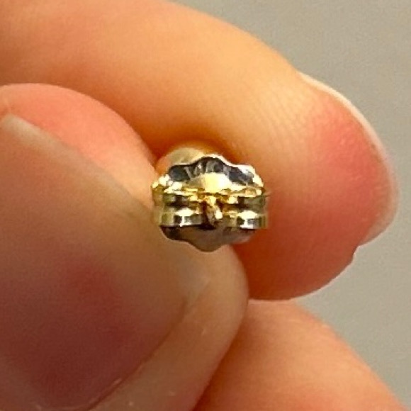 NEW 14k solid gold studs - Picture 11 of 11